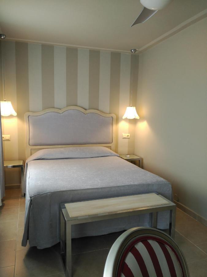 Hotel Bufon De Arenillas