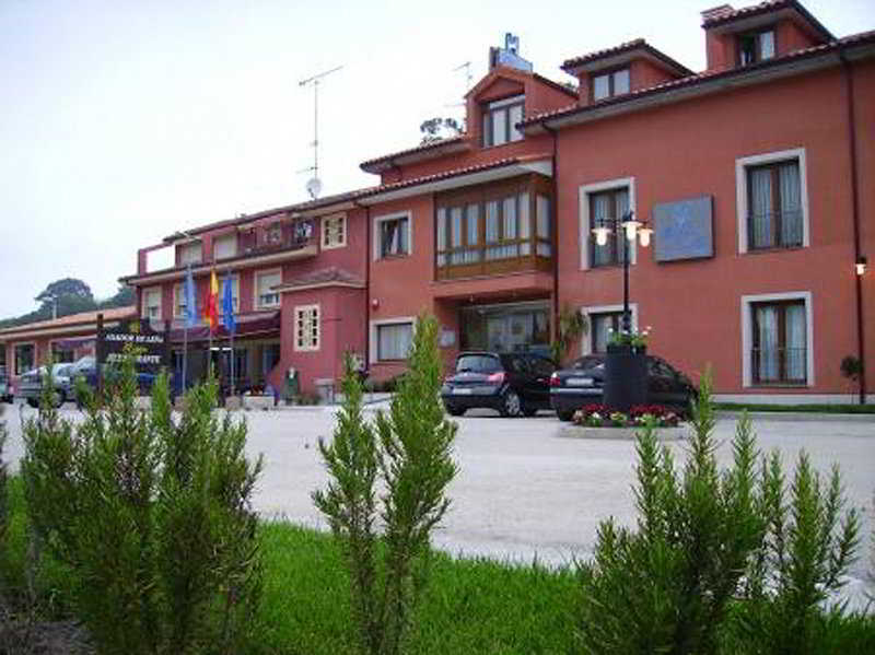 Bufon De Arenillas Hotel Vidiago